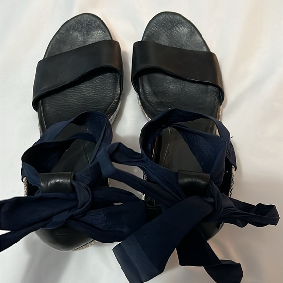 UGG Jules Ankle Wrap Platform Wedge Leather Sandals - Picture 5 of 10